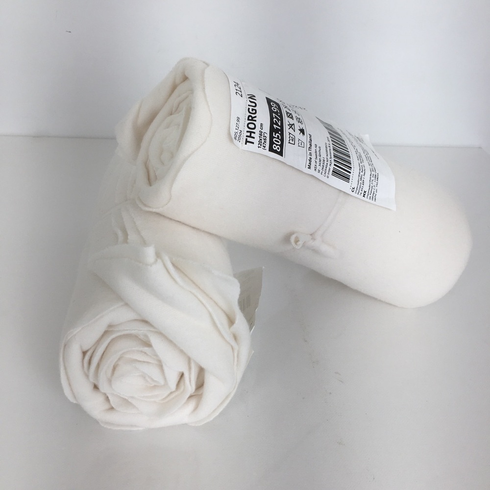 IKEA Thorgun Blanket White NEW Bundle of 2  Soft Cozy Fleece Throw Blankets NWT - Picture 13 of 15